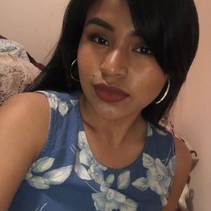 Meet your Posher, Teresa